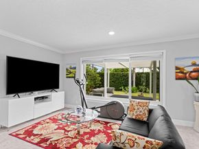 8 SE 8th Avenue, Deerfield Beach FL 33441