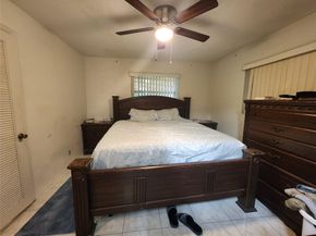 5713 NW 70th Ter, Tamarac FL 33321
