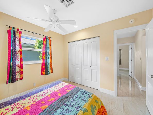 57 Castle Harbor Is, Fort Lauderdale FL 33308