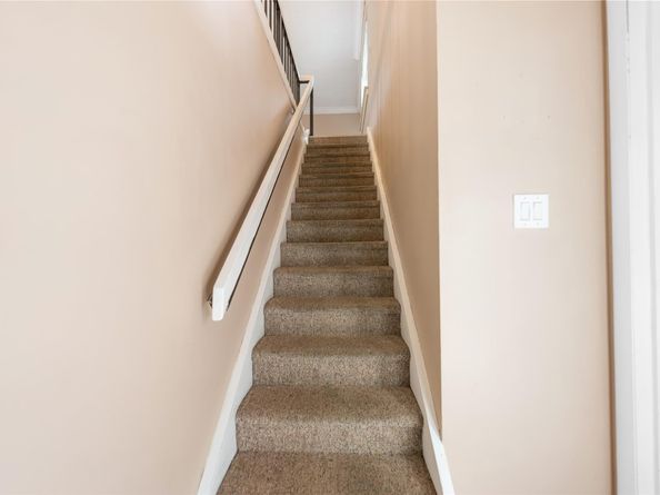225 Wimbledon Lake Dr 225, Plantation FL 33324