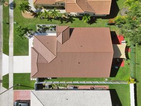 16255 SW 2nd Dr, Pembroke Pines FL 33027