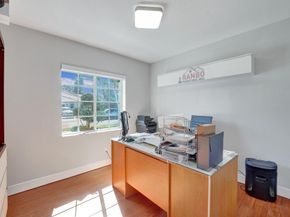 16255 SW 2nd Dr, Pembroke Pines FL 33027