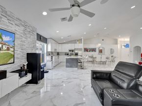 16255 SW 2nd Dr, Pembroke Pines FL 33027