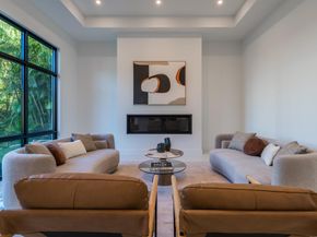 258 33rd Court, West Palm Beach FL 33407