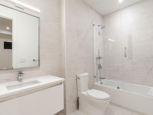 258 33rd Court, West Palm Beach FL 33407