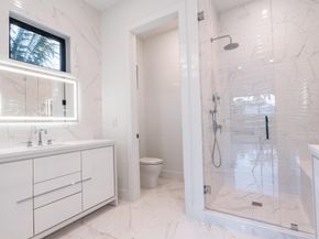 258 33rd Court, West Palm Beach FL 33407