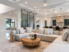 258 33rd Court, West Palm Beach FL 33407