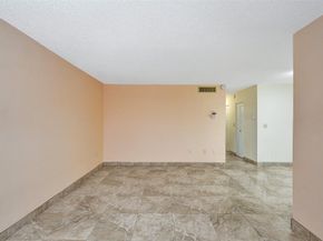 2010 Fillmore St 202, Hollywood FL 33020