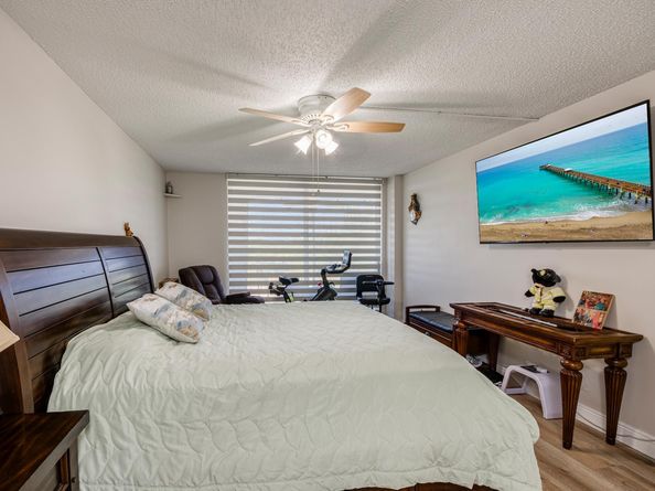 3465 Via Poinciana 606, Lake Worth FL 33467