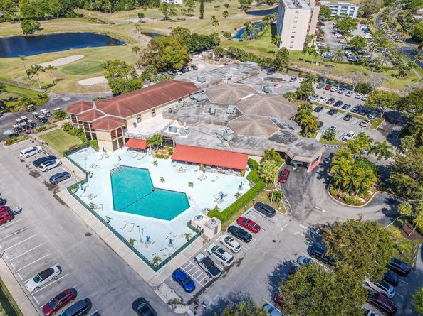 3465 Via Poinciana 606, Lake Worth FL 33467
