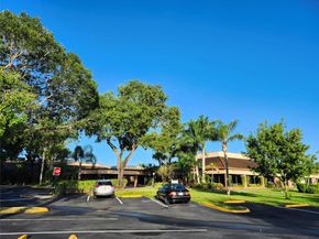 9661 Sunrise Lakes Blvd 302, Sunrise FL 33322