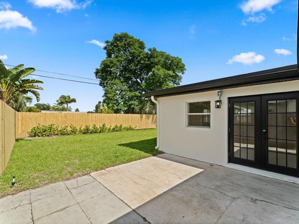 3797 Bahama Road, Palm Beach Gardens FL 33410