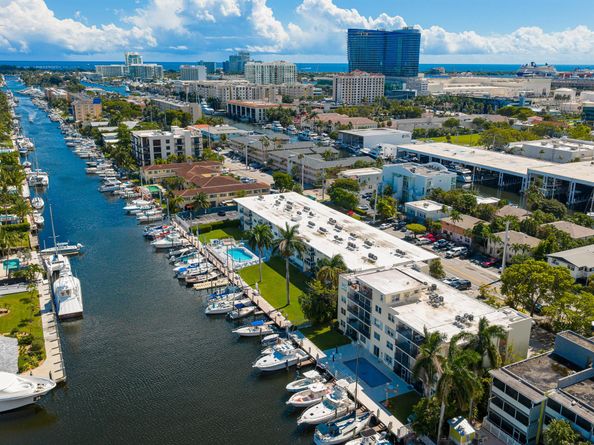 1475 SE 15 Street 312, Fort Lauderdale FL 33316