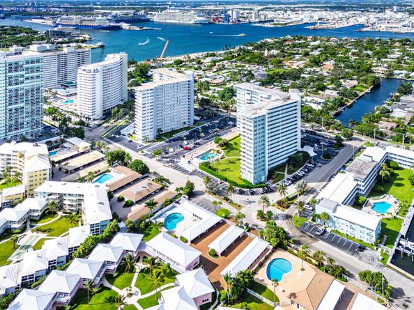 1900 S Ocean Dr 812, Fort Lauderdale FL 33316