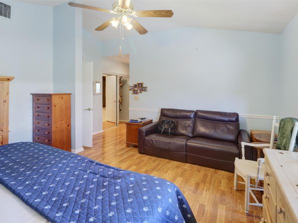 2517 NE 26th Ter, Fort Lauderdale FL 33305