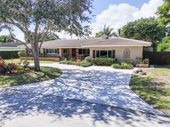 2517 NE 26th Ter, Fort Lauderdale FL 33305