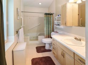 2517 NE 26th Ter, Fort Lauderdale FL 33305