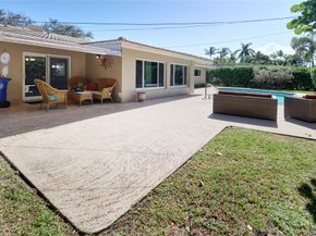 2517 NE 26th Ter, Fort Lauderdale FL 33305
