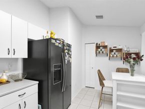 5285 NW 117th Ave, Coral Springs FL 33076