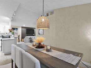 5285 NW 117th Ave, Coral Springs FL 33076