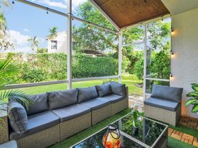 5285 NW 117th Ave, Coral Springs FL 33076