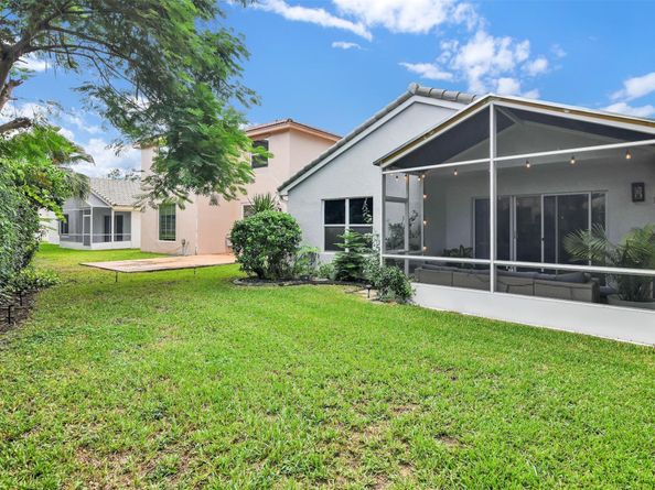 5285 NW 117th Ave, Coral Springs FL 33076