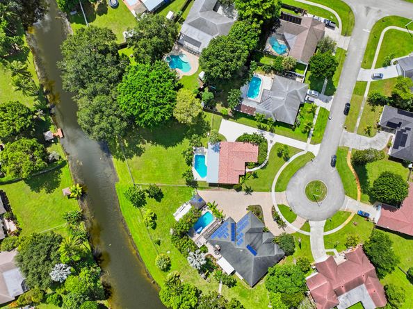 166 Alcazar Street, Royal Palm Beach FL 33411