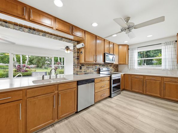 166 Alcazar Street, Royal Palm Beach FL 33411