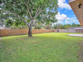5160 SW 18th Ct, Plantation FL 33317