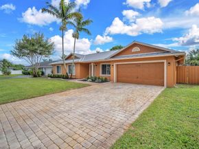 5160 SW 18th Ct, Plantation FL 33317