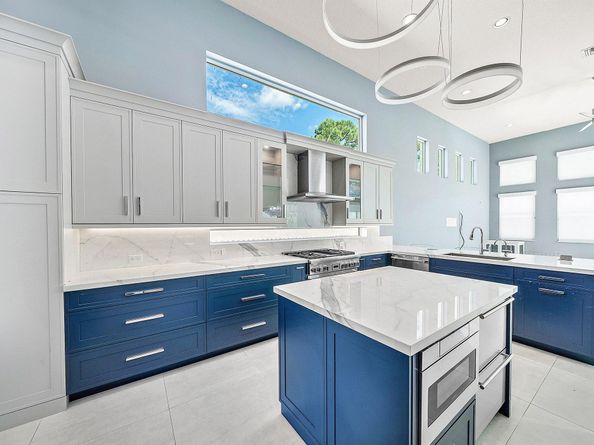 326 Charroux Drive, Palm Beach Gardens FL 33410