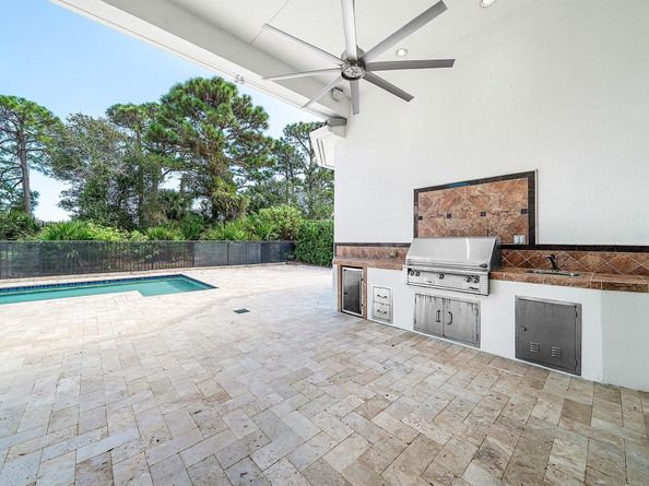 326 Charroux Drive, Palm Beach Gardens FL 33410