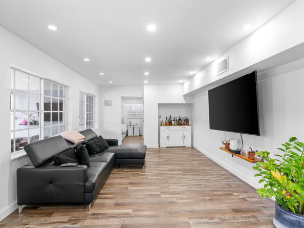 175 NW 125th Street, North Miami FL 33168