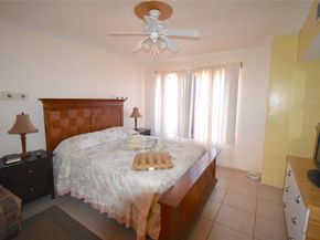 1713 NW 73rd Ave 34, Plantation FL 33313