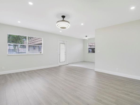 268 Saxony F 268, Delray Beach FL 33446