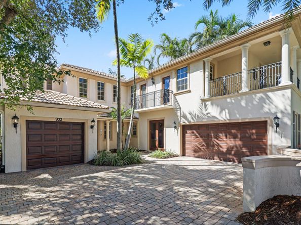 932 Mill Creek Drive, Palm Beach Gardens FL 33410