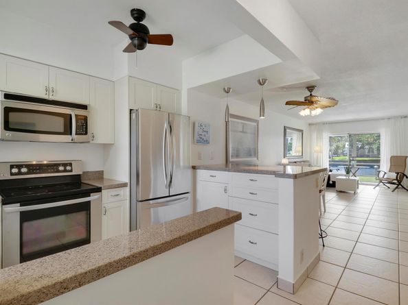 298 SE 6th Avenue 6, Pompano Beach FL 33060