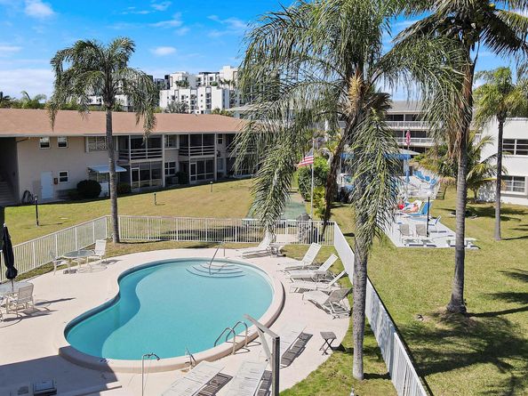 298 SE 6th Avenue 6, Pompano Beach FL 33060