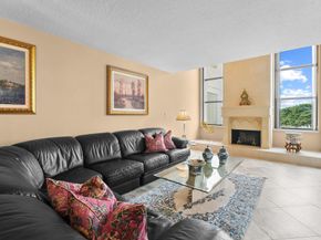 364 Golfview Road 506, North Palm Beach FL 33408