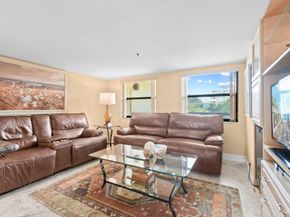 364 Golfview Road 506, North Palm Beach FL 33408