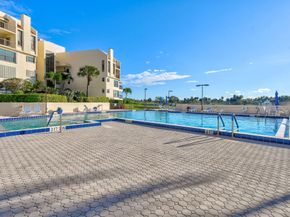 364 Golfview Road 506, North Palm Beach FL 33408