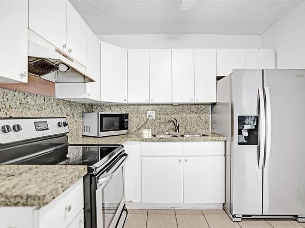 16920 NW 53rd Ave, Miami Gardens FL 33055