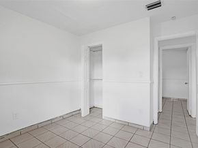 16920 NW 53rd Ave, Miami Gardens FL 33055