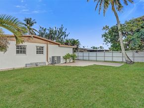 16920 NW 53rd Ave, Miami Gardens FL 33055