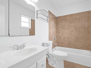 16920 NW 53rd Ave, Miami Gardens FL 33055