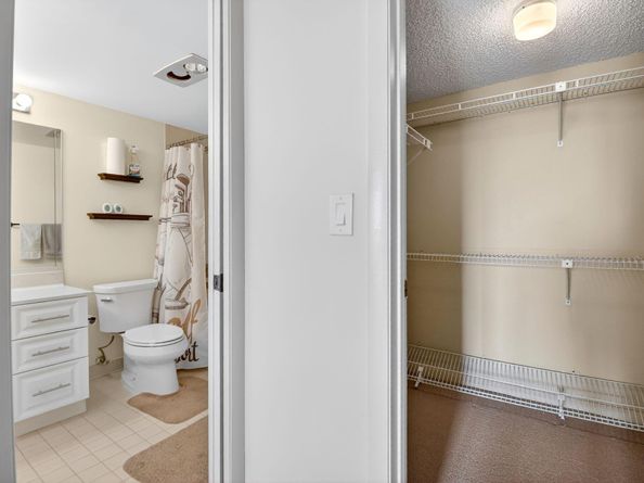 5785 Fairway Park Court 204, Boynton Beach FL 33437