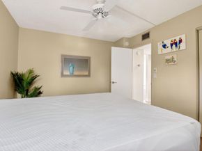 5785 Fairway Park Court 204, Boynton Beach FL 33437