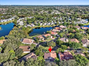 180 Egret Circle, Greenacres FL 33413