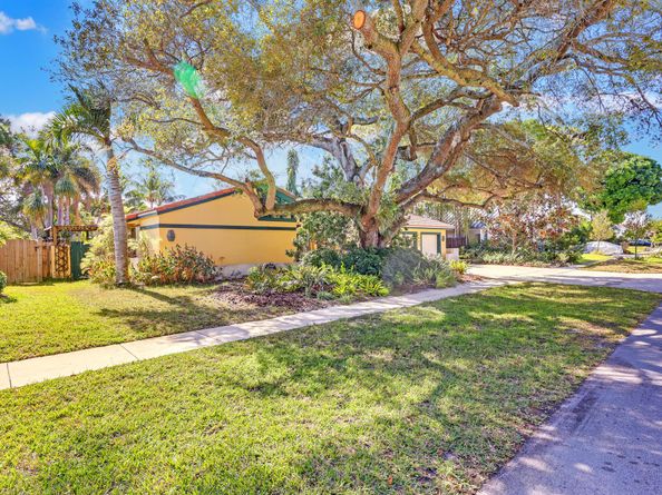 1440 SW 20th Street, Boca Raton FL 33486