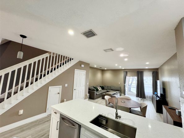 5707 Tuscany Ter 0, Tamarac FL 33321